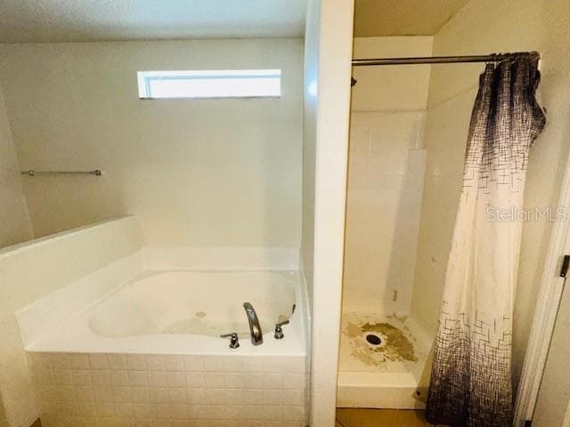 639 MESILLA DRIVE — photo 22 of 42