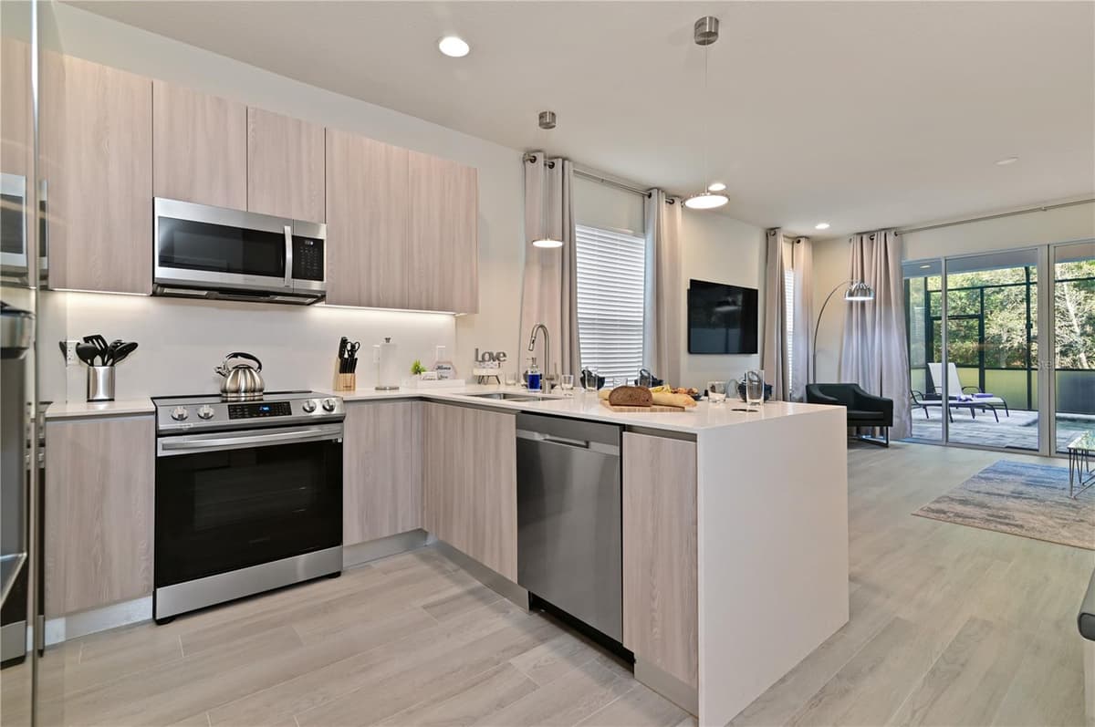 17220 BLESSING DRIVE — photo 14 of 49