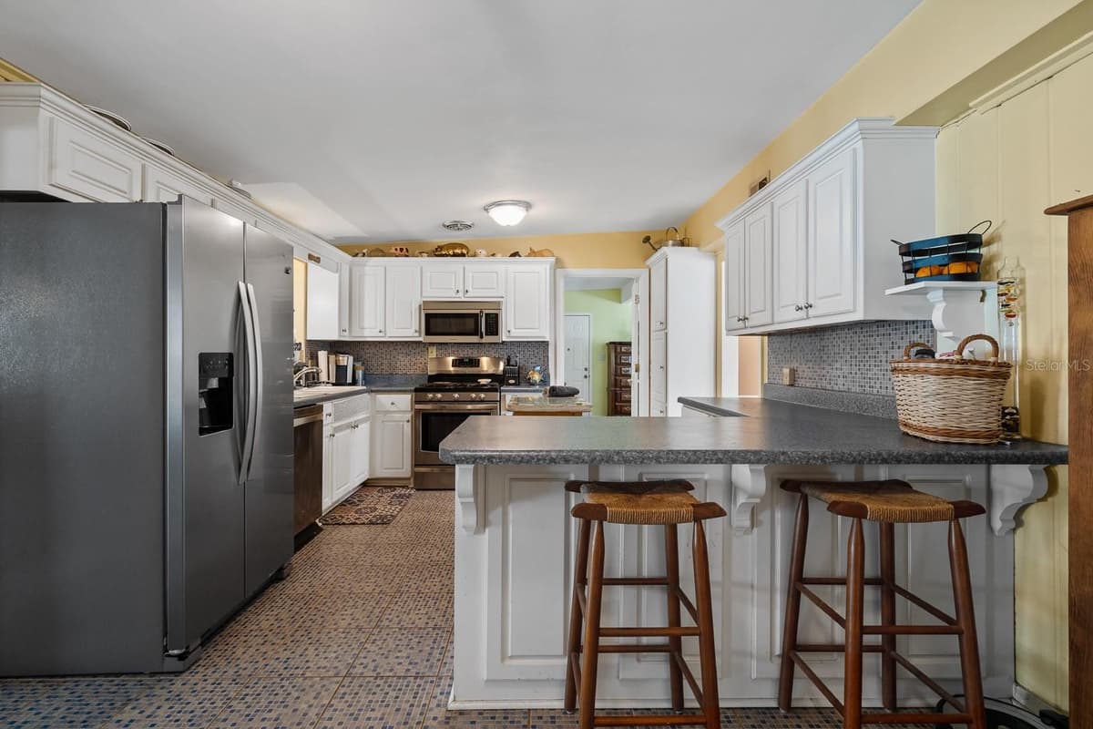 3808 SAN GABRIEL DRIVE — photo 14 of 64