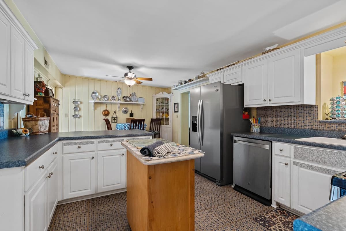 3808 SAN GABRIEL DRIVE — photo 12 of 64
