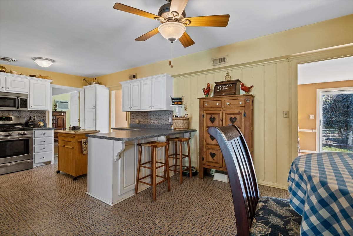 3808 SAN GABRIEL DRIVE — photo 52 of 64