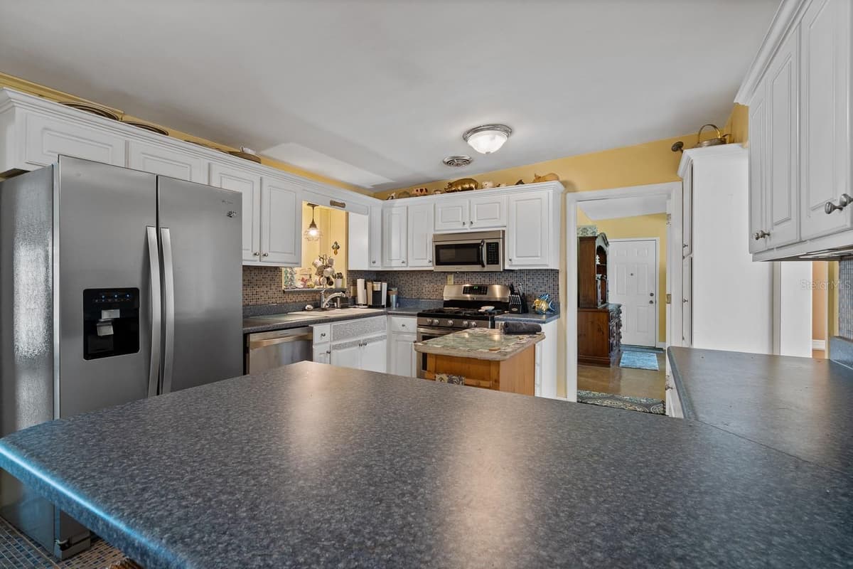 3808 SAN GABRIEL DRIVE — photo 11 of 64