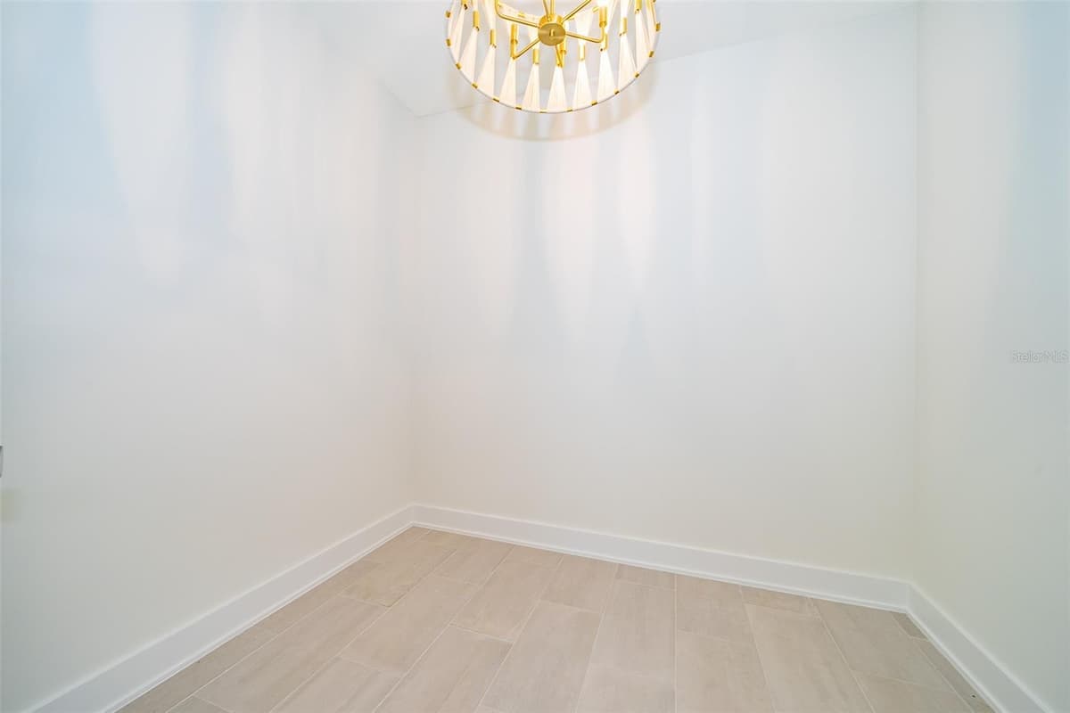 204 SURFVIEW LANE — photo 27 of 58