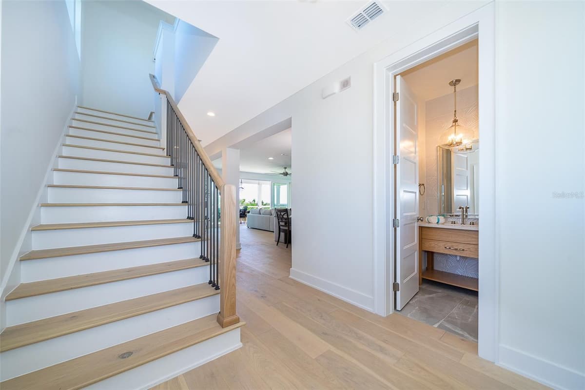 204 SURFVIEW LANE — photo 33 of 58
