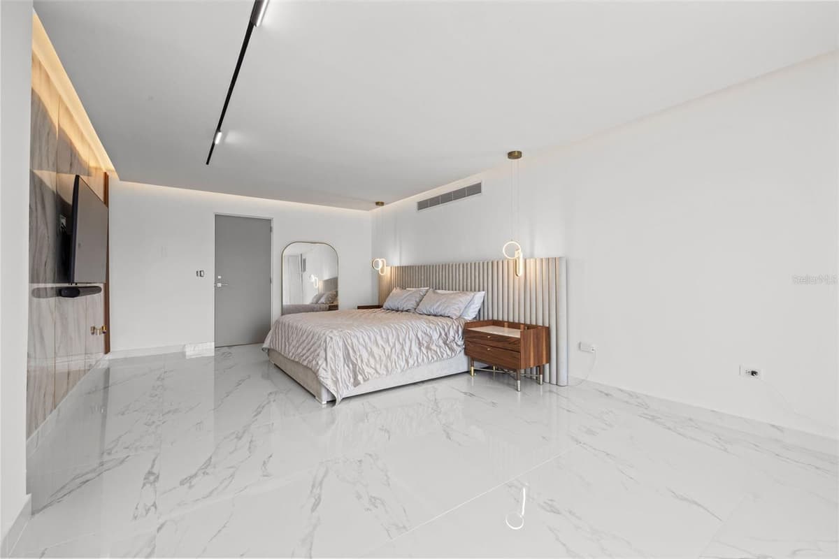 1010 CALLE ORQUID — photo 36 of 40