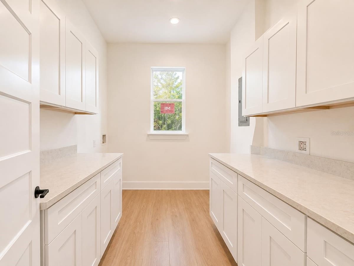490 RIVERWOODS TRAIL — photo 6 of 8