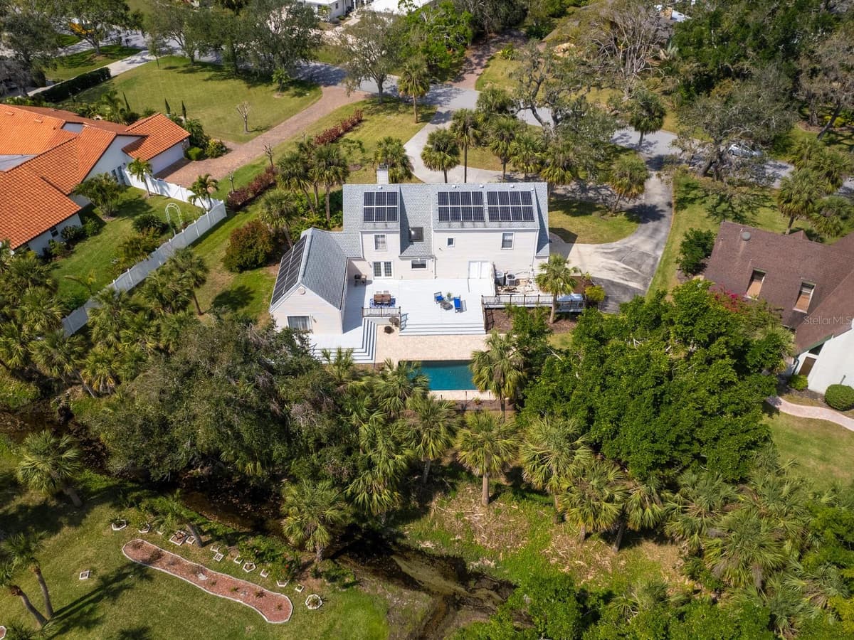 3648 BENEVA OAKS BOULEVARD — photo 1 of 54