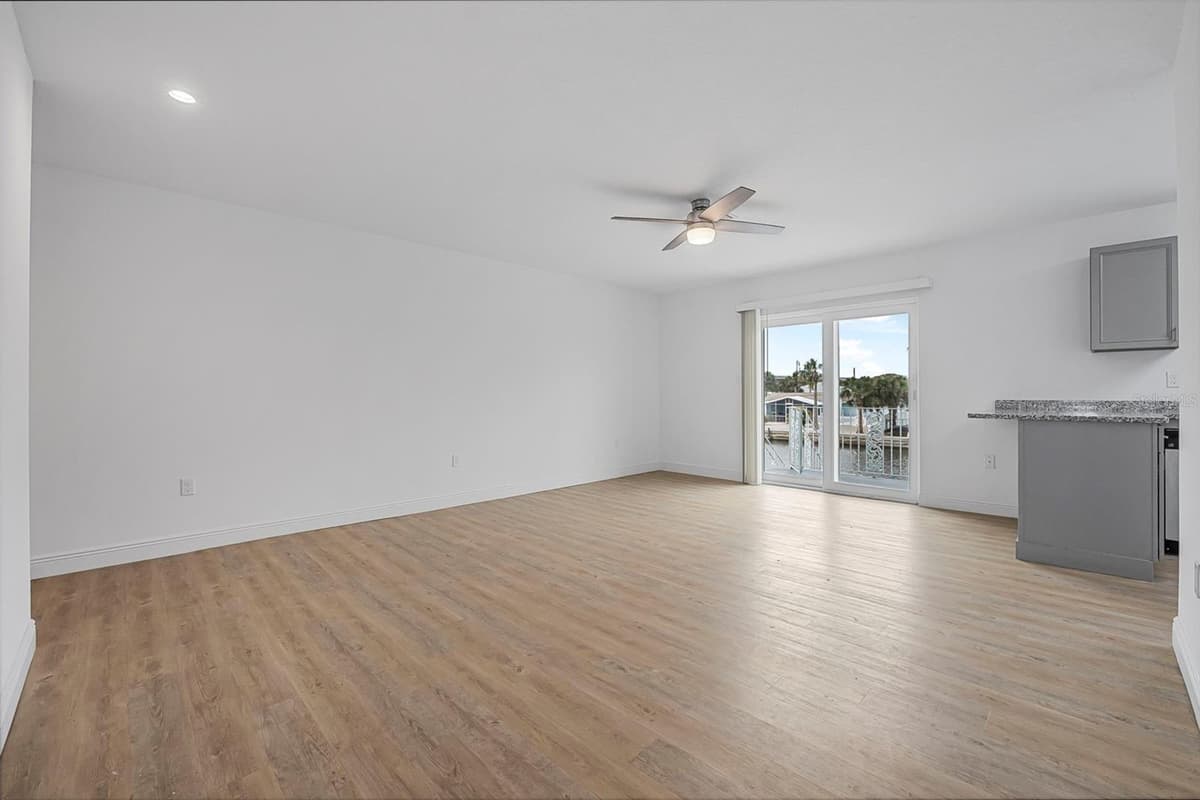 225 FLAGLER AVENUE — photo 43 of 50