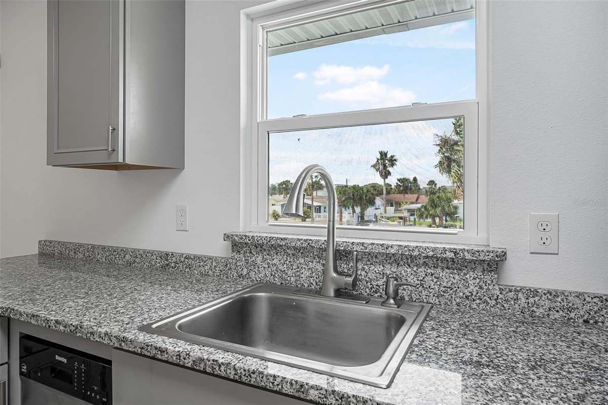 225 FLAGLER AVENUE — photo 28 of 50