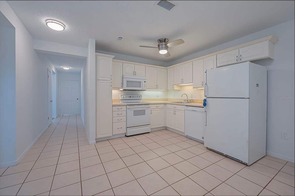 225 FLAGLER AVENUE — photo 31 of 50