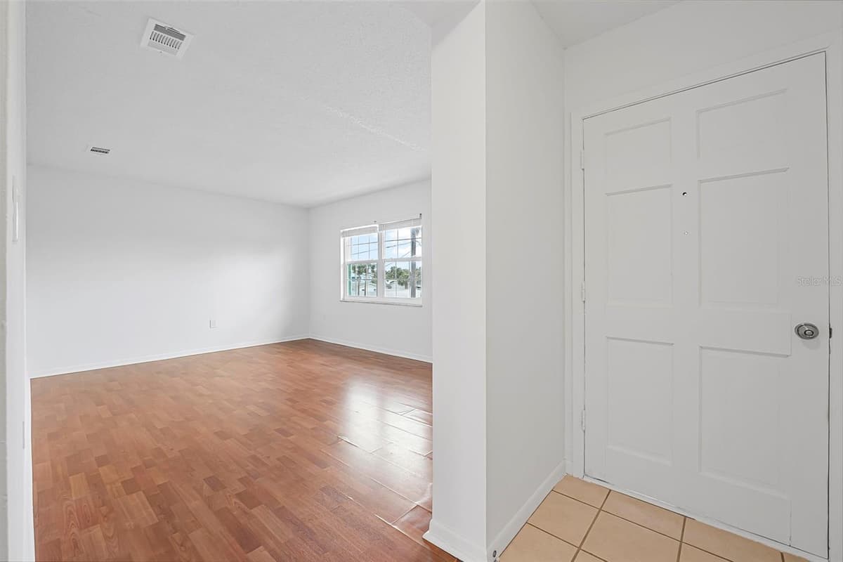 225 FLAGLER AVENUE — photo 32 of 50