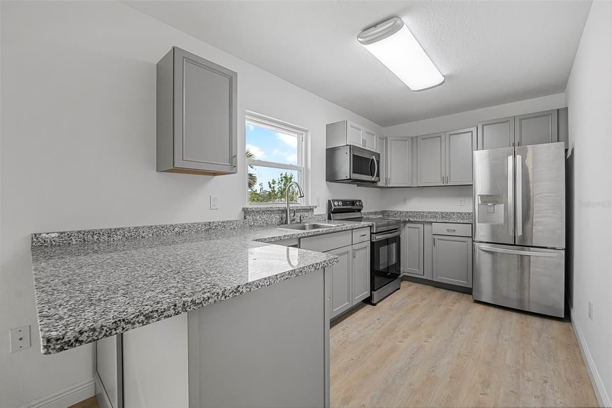 225 FLAGLER AVENUE — photo 27 of 50