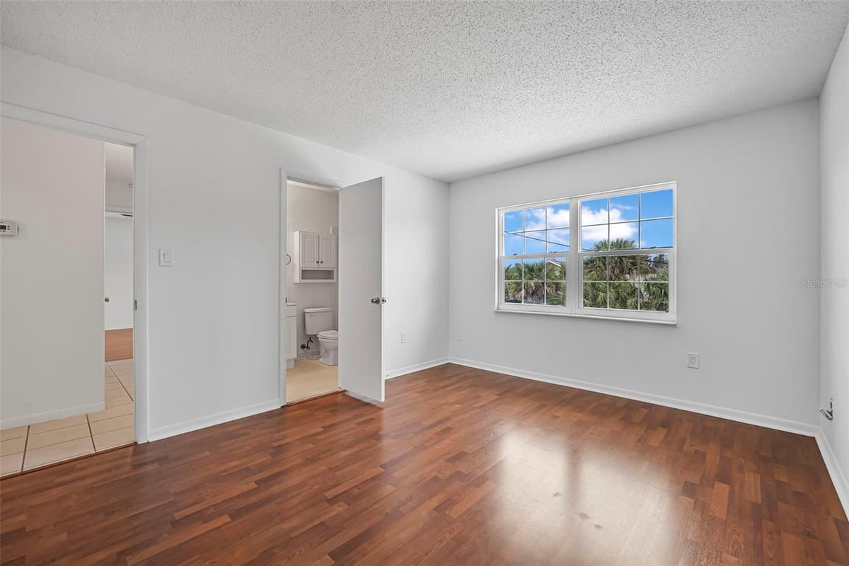 225 FLAGLER AVENUE — photo 48 of 50