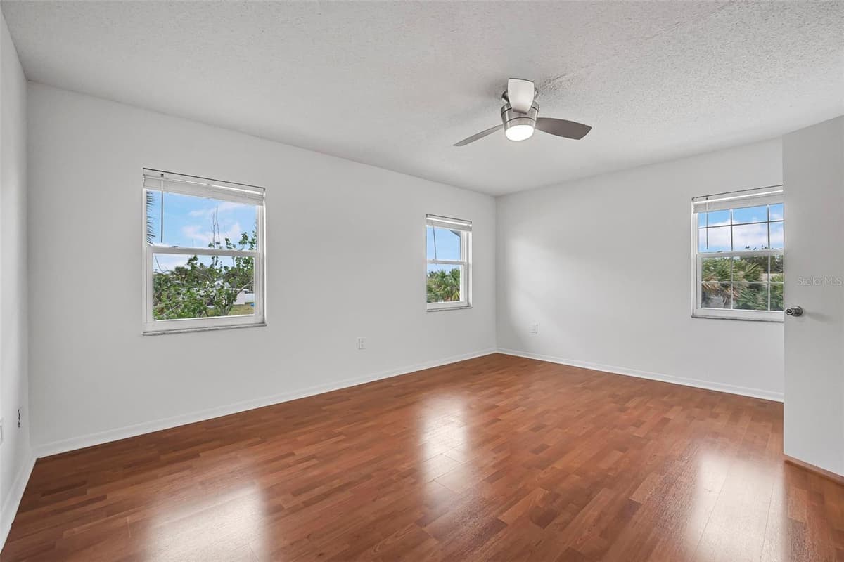225 FLAGLER AVENUE — photo 22 of 50