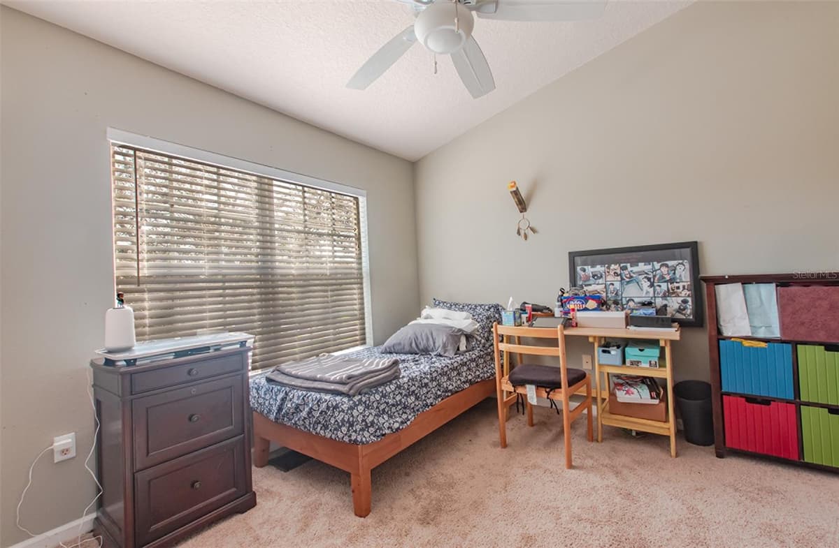 4535 KENNEWICK PLACE — photo 8 of 32