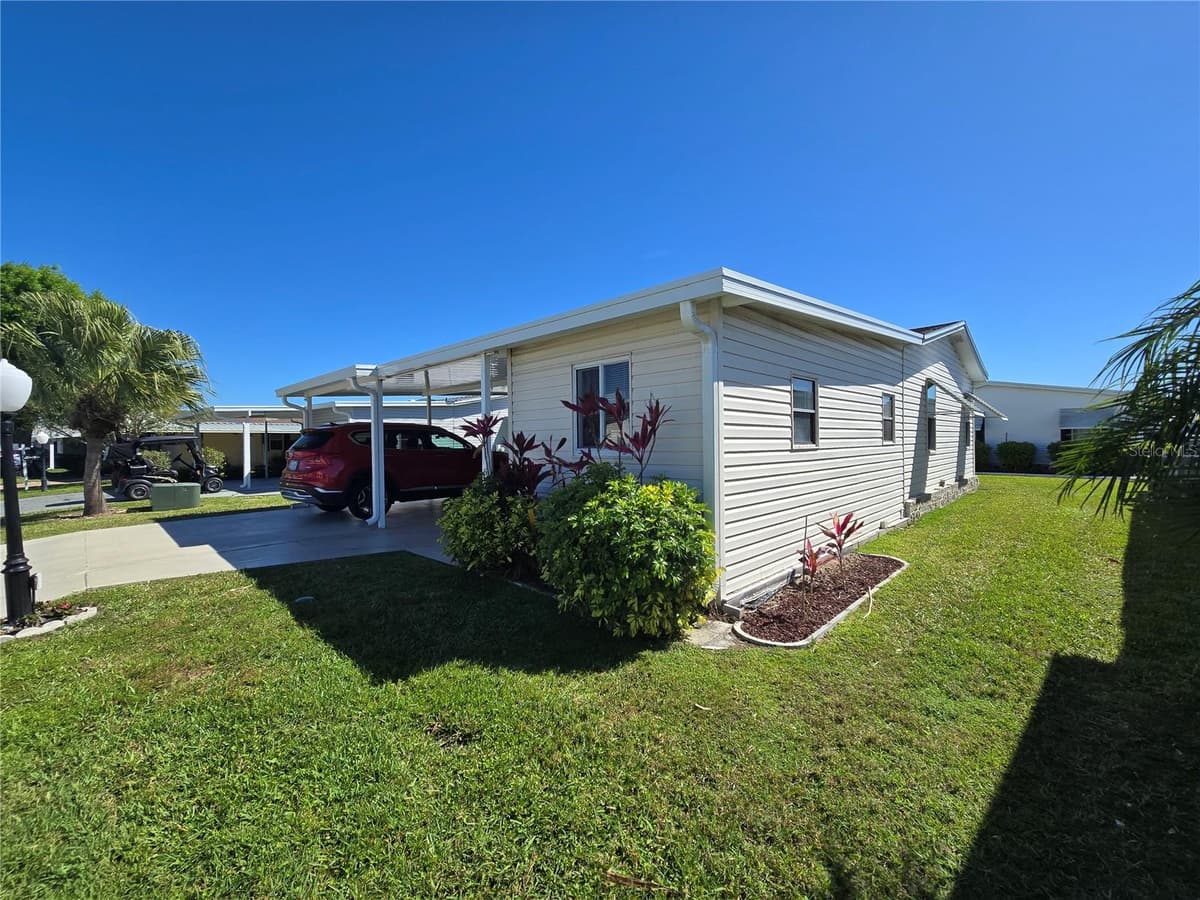 386 TOWNBRIDGE DRIVE — photo 8 of 86