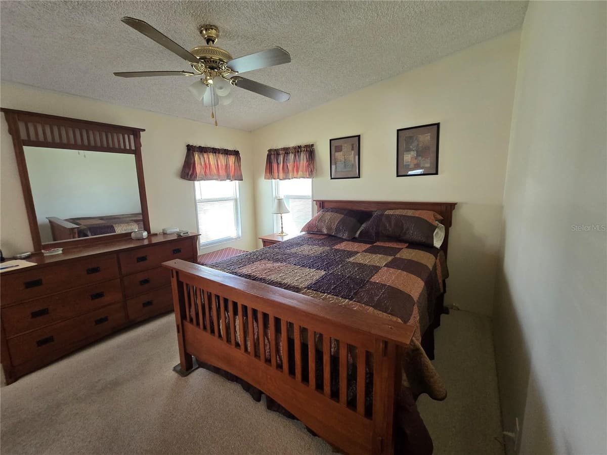 386 TOWNBRIDGE DRIVE — photo 38 of 86