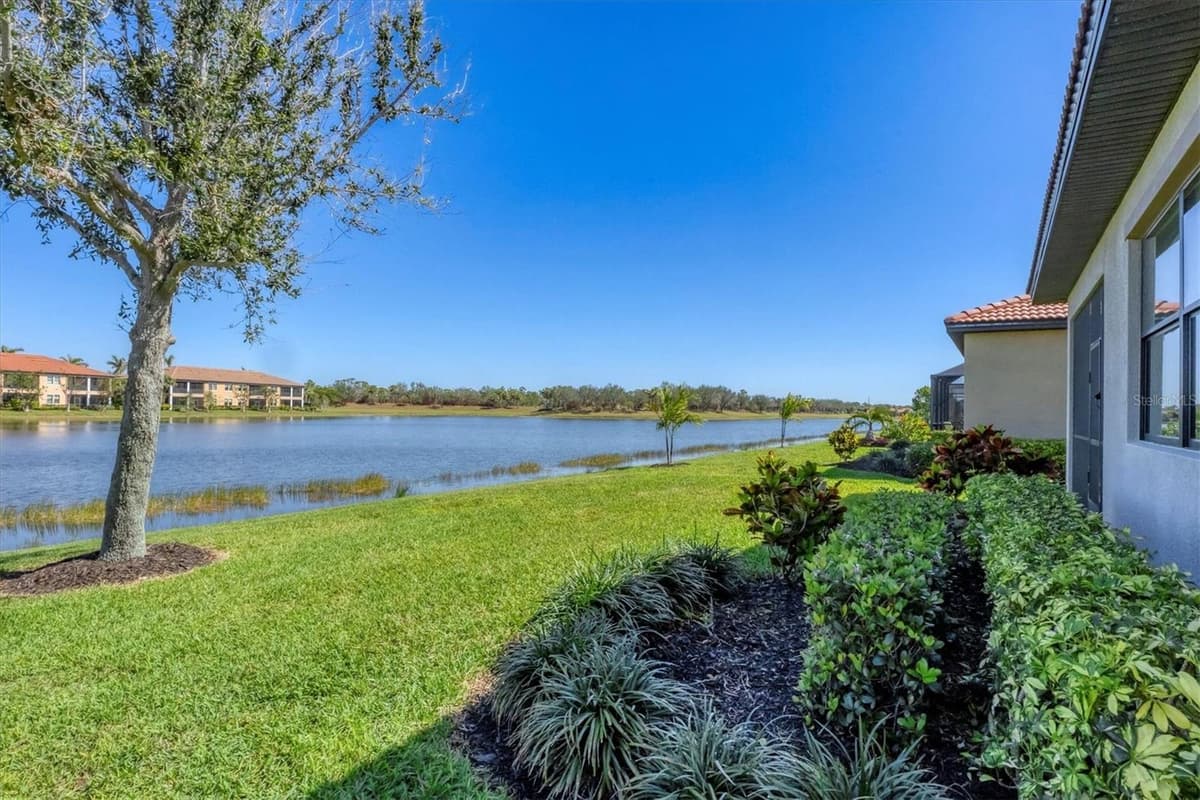 10412 CROOKED CREEK DRIVE — photo 45 of 73