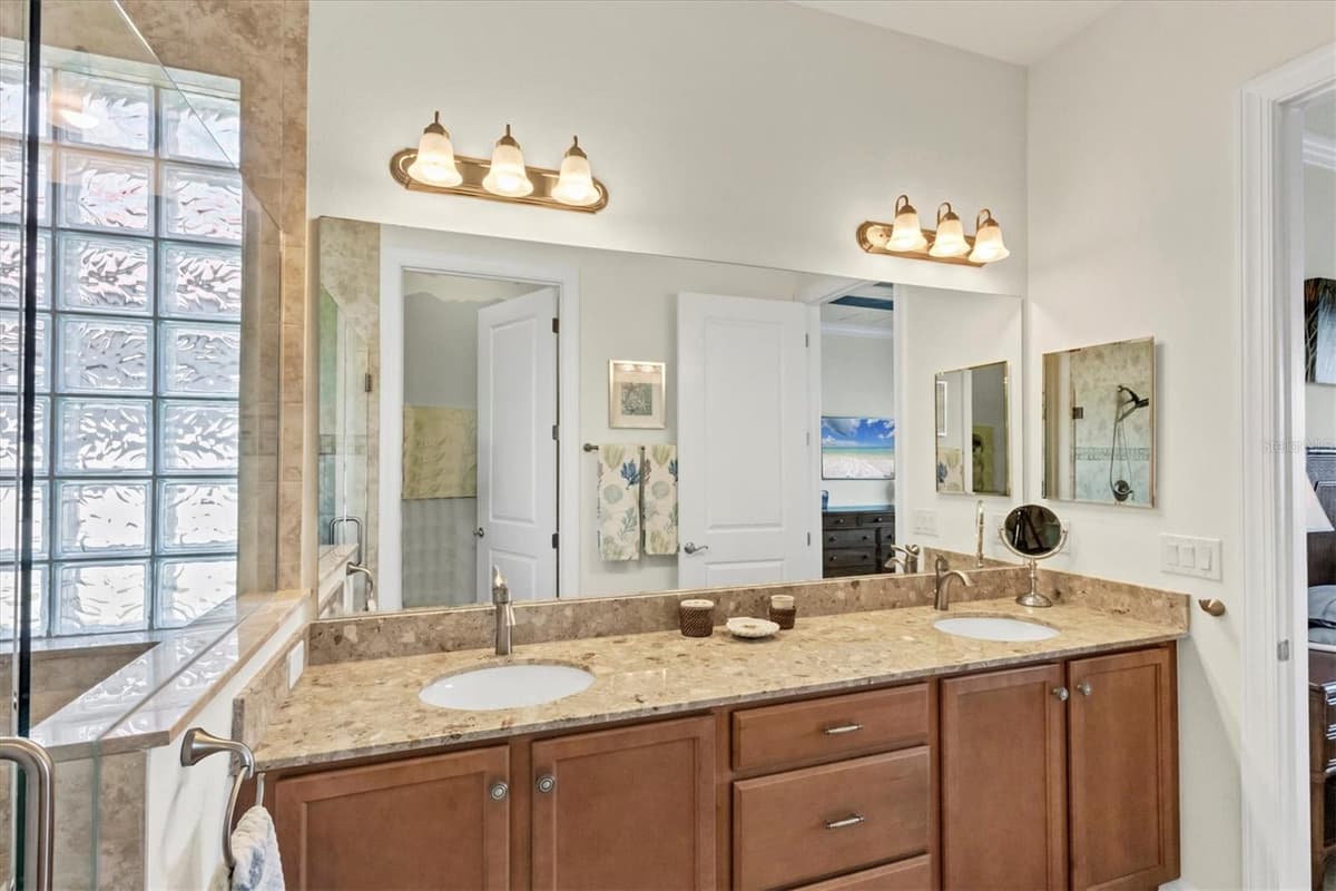 10412 CROOKED CREEK DRIVE — photo 27 of 73