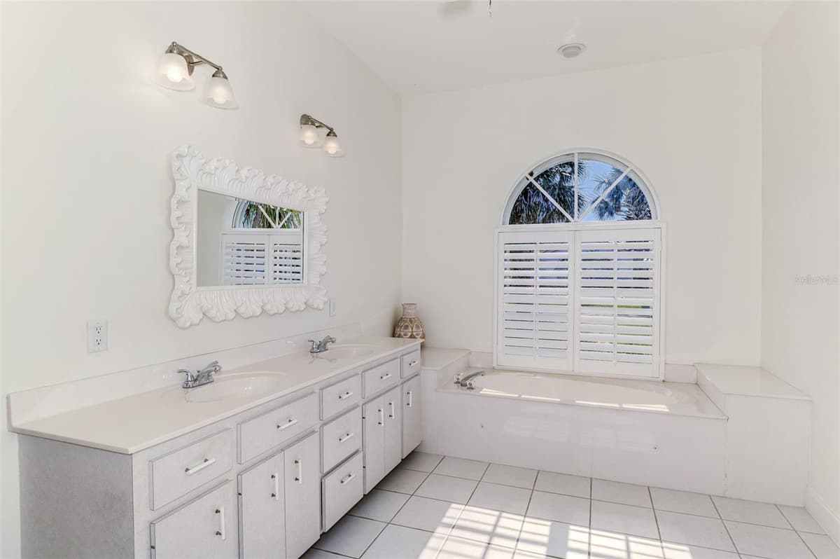 3615 PENNYROYAL ROAD — photo 30 of 78