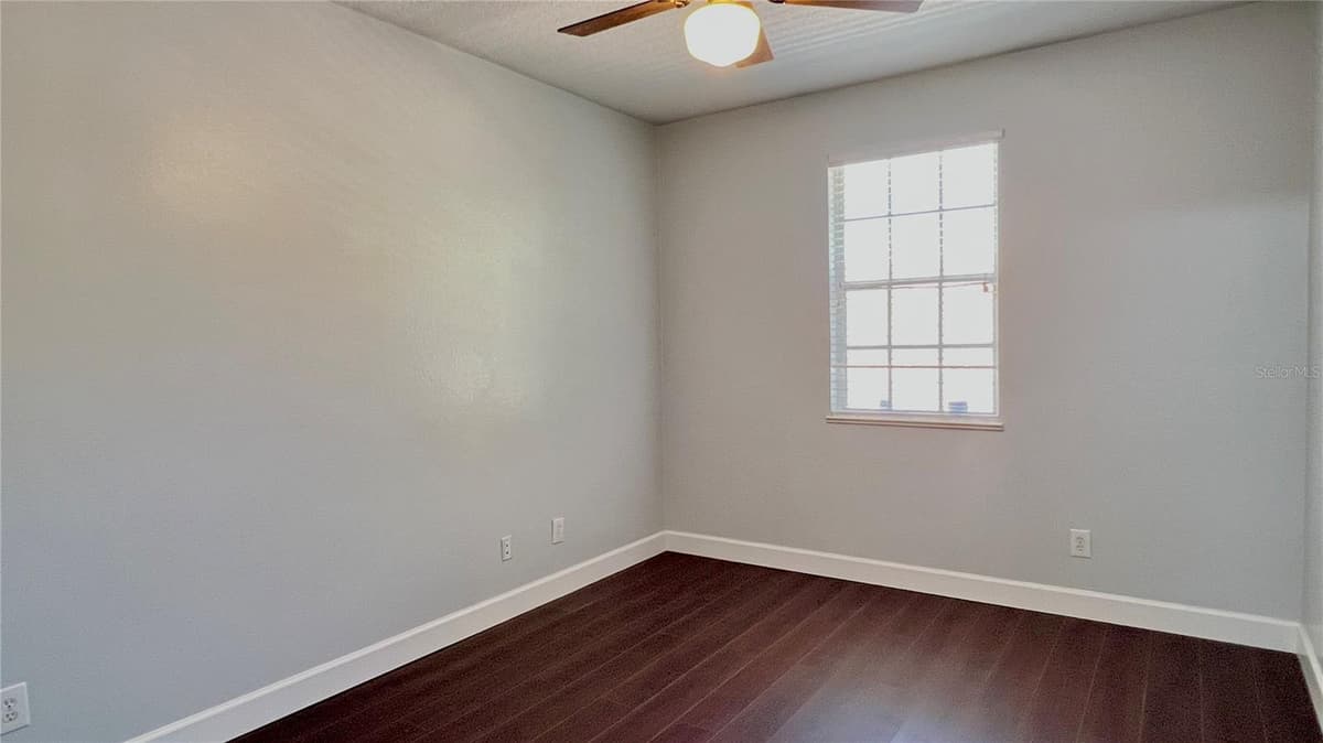 8854 OAK LANDINGS COURT — photo 52 of 61