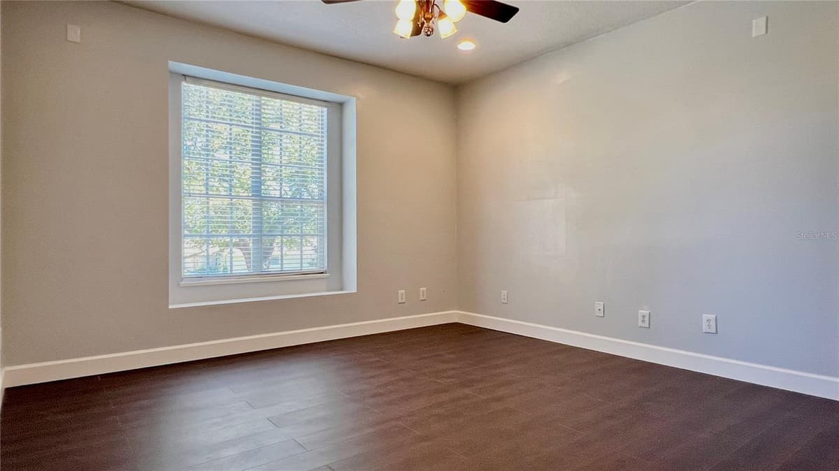 8854 OAK LANDINGS COURT — photo 50 of 61