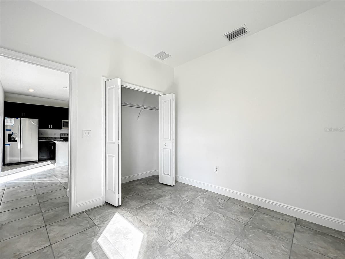 406 MARION OAKS TRAIL — photo 36 of 55