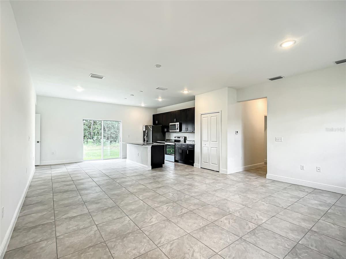 406 MARION OAKS TRAIL — photo 22 of 55