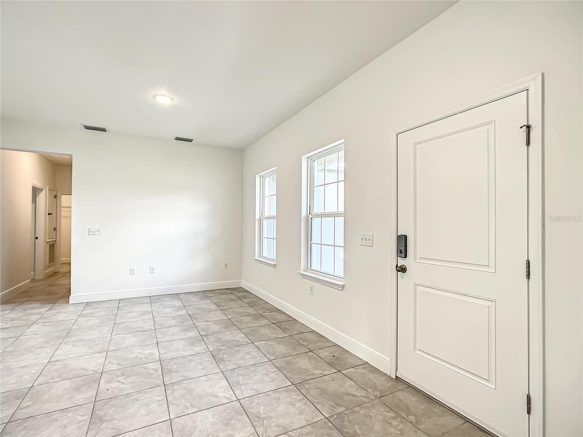 406 MARION OAKS TRAIL — photo 29 of 55