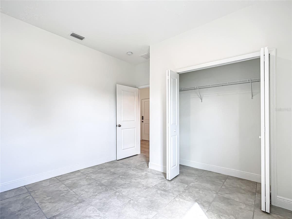 406 MARION OAKS TRAIL — photo 34 of 55