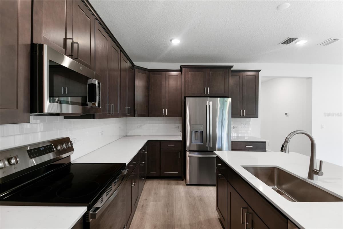 37 PONCE PRESERVE DRIVE — photo 6 of 21