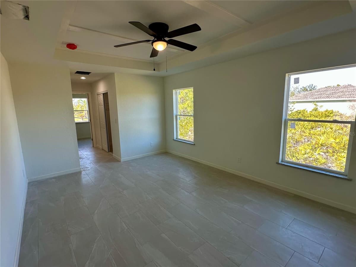 9172 RAVEL STREET — photo 9 of 26