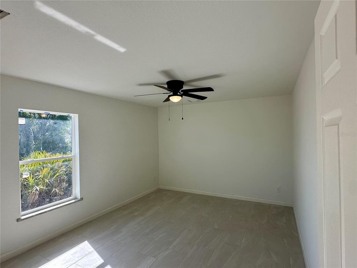 9172 RAVEL STREET — photo 18 of 26