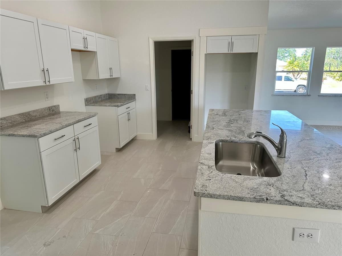 9172 RAVEL STREET — photo 7 of 26