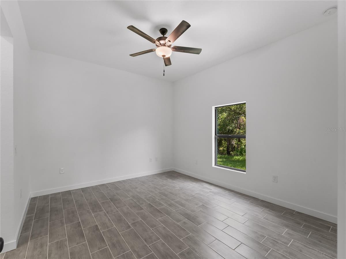 17339 ELMWOOD AVENUE — photo 18 of 57