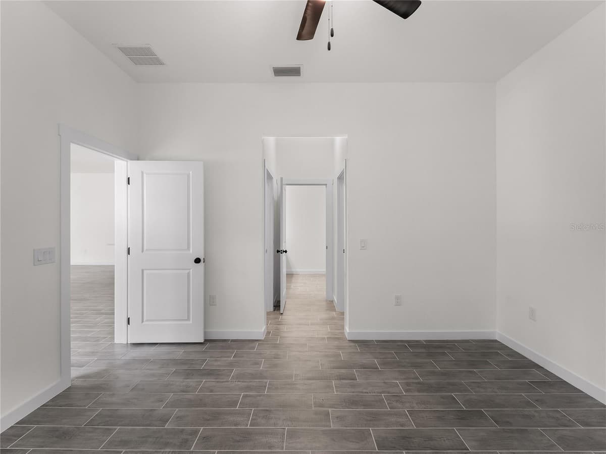 17339 ELMWOOD AVENUE — photo 20 of 57