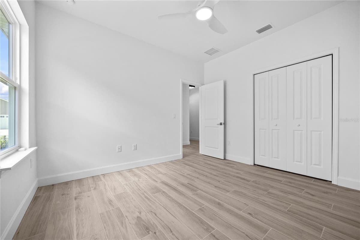 1018 67TH WAY — photo 21 of 29