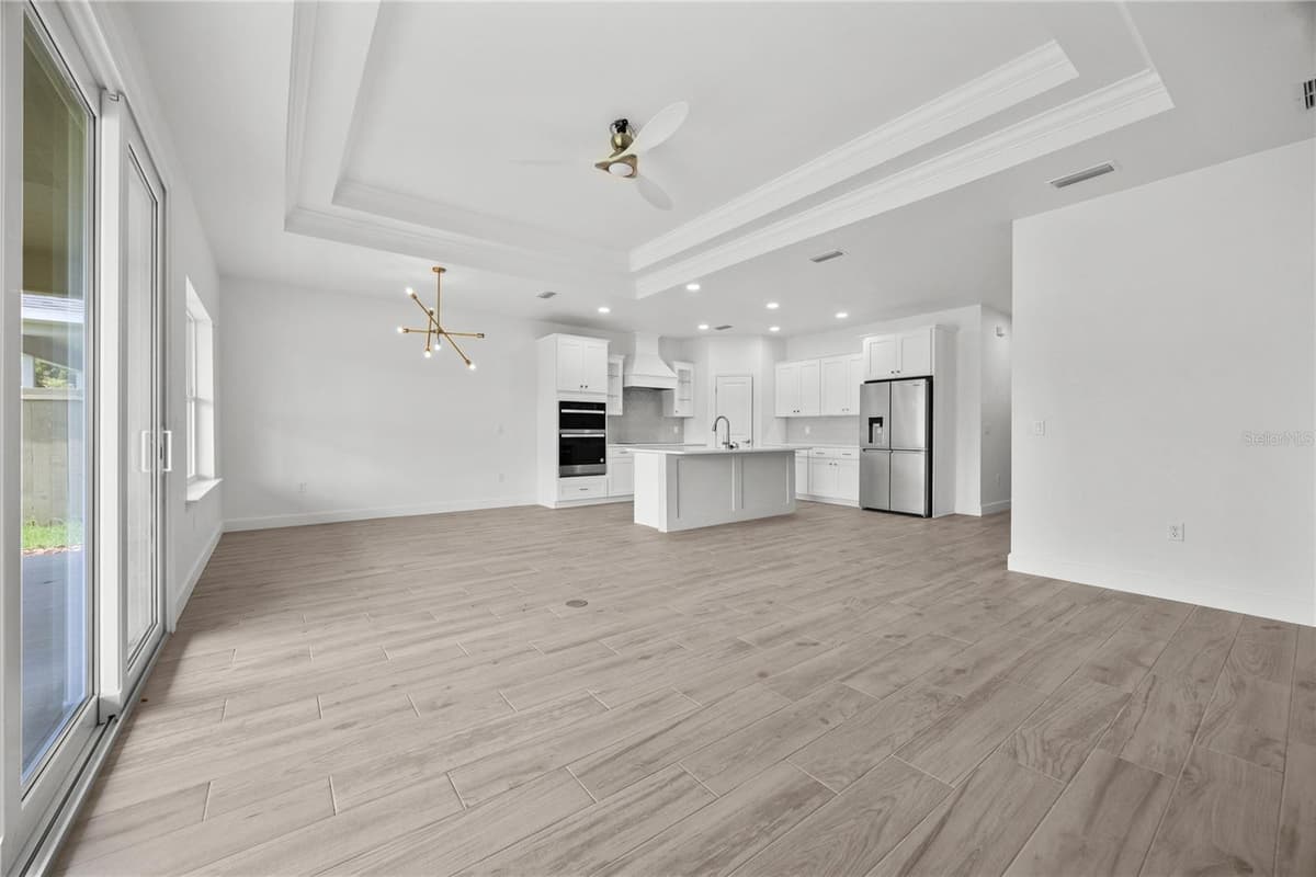 1018 67TH WAY — photo 7 of 29