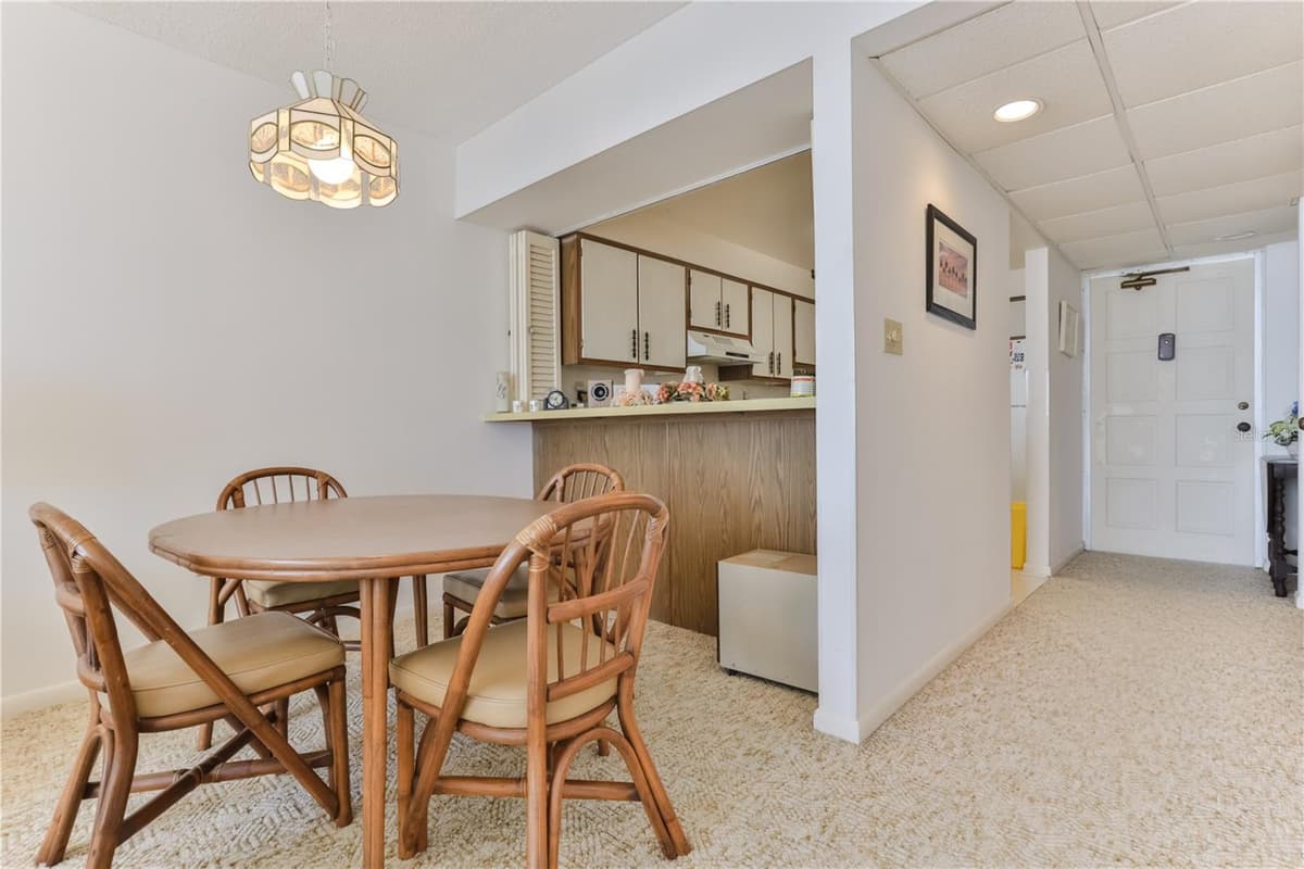 1133 OCEAN SHORE BOULEVARD — photo 21 of 46