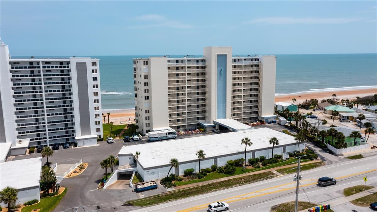 1133 OCEAN SHORE BOULEVARD — photo 3 of 46