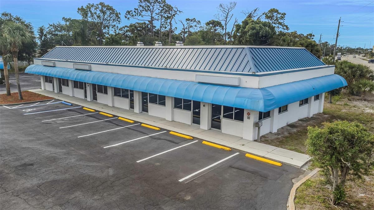 655 INDIANA AVENUE — photo 82 of 100