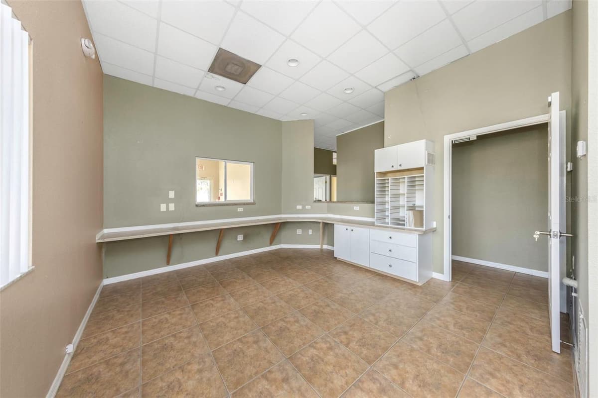 655 INDIANA AVENUE — photo 47 of 100