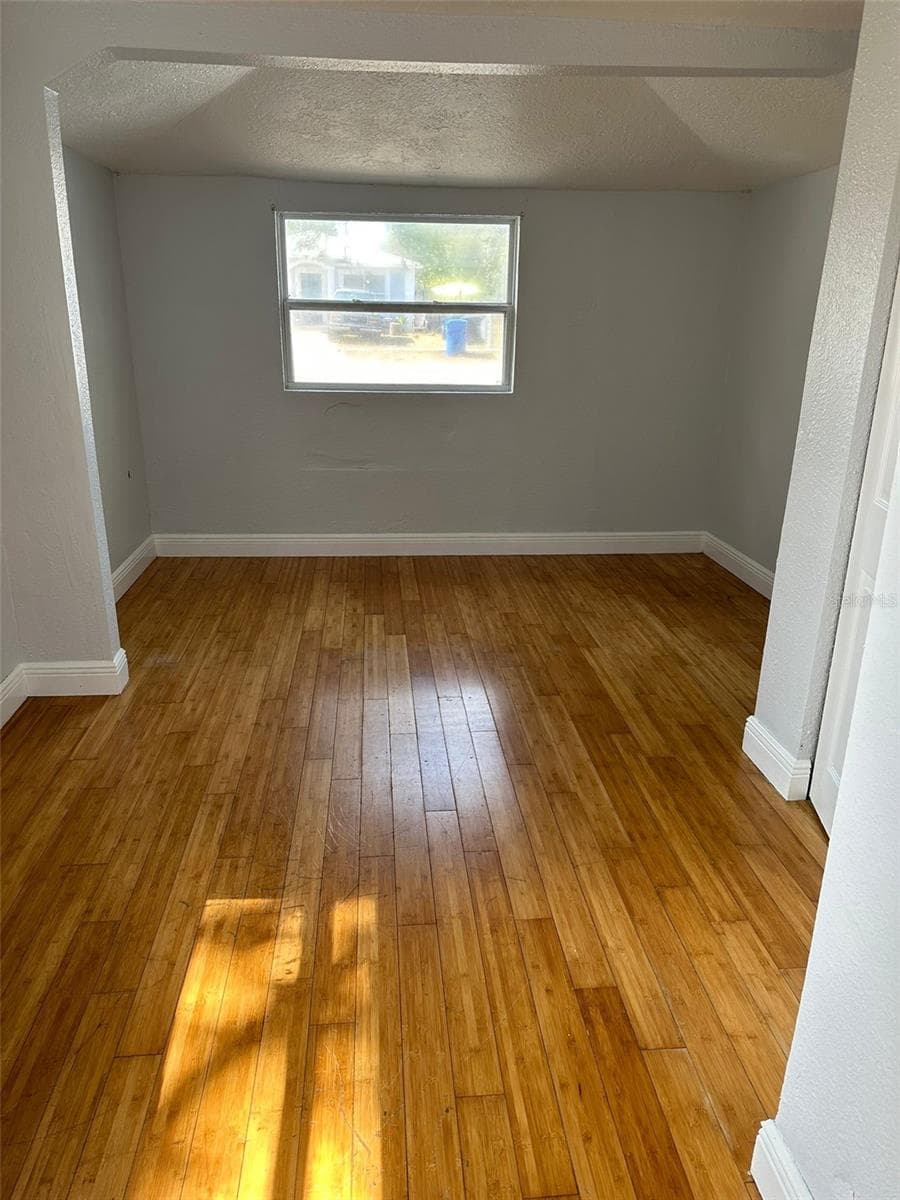 3718 19TH AVENUE — photo 14 of 23
