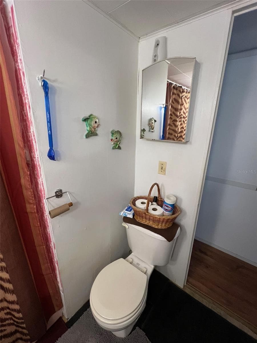 12674 SEMINOLE BOULEVARD — photo 11 of 15