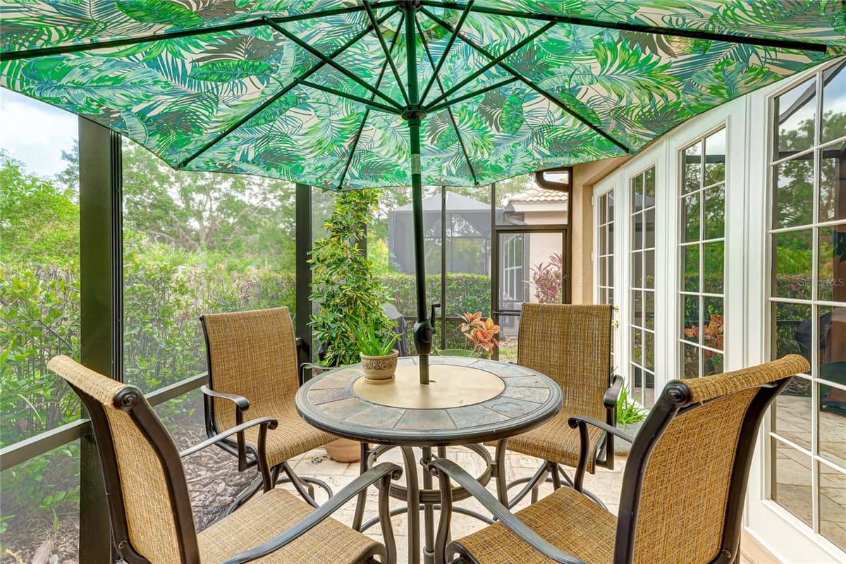 6103 AVIARY COURT — photo 26 of 38