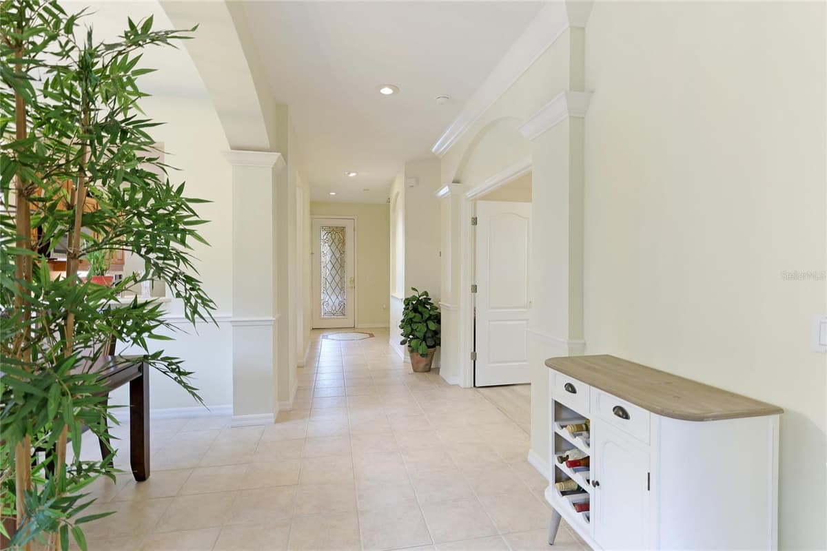 6103 AVIARY COURT — photo 16 of 38