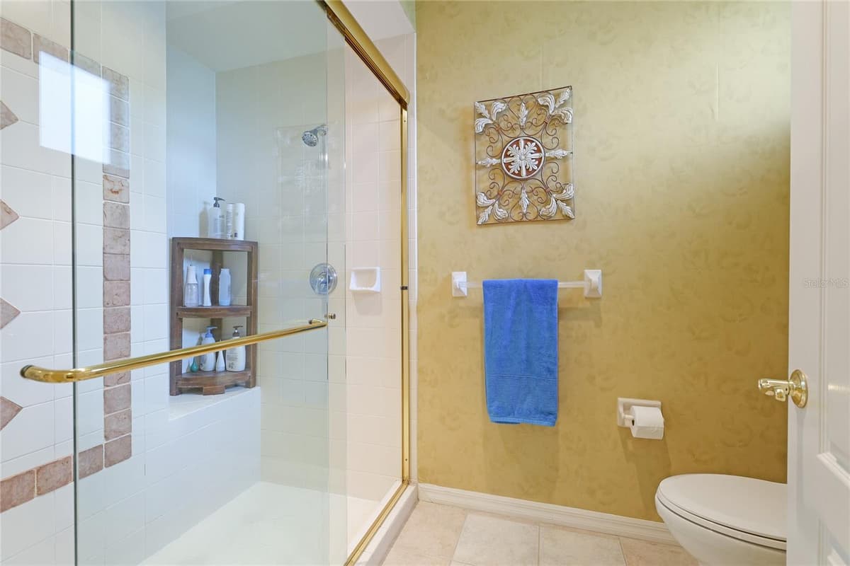 6103 AVIARY COURT — photo 22 of 38
