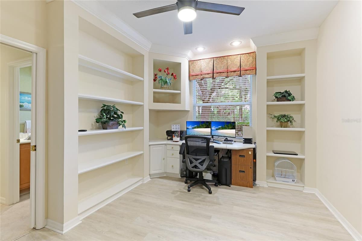 6103 AVIARY COURT — photo 17 of 38