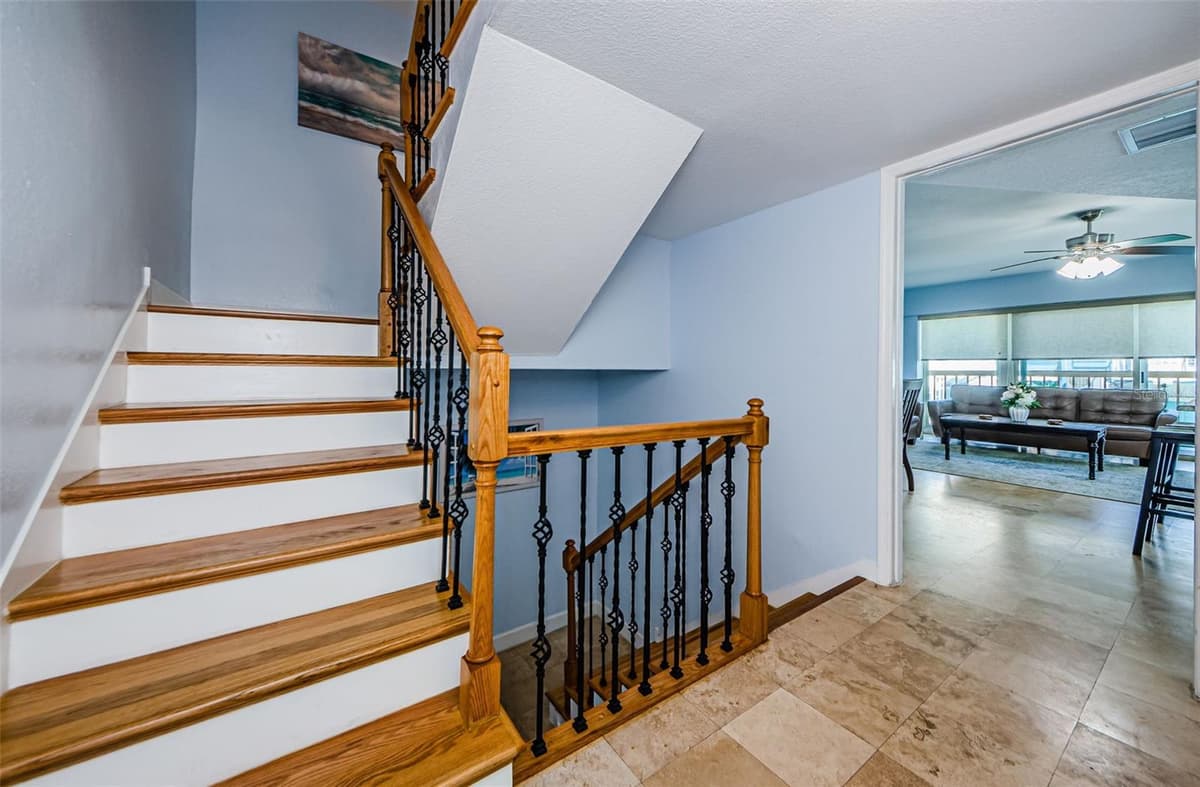 479 E SHORE DR — photo 21 of 61