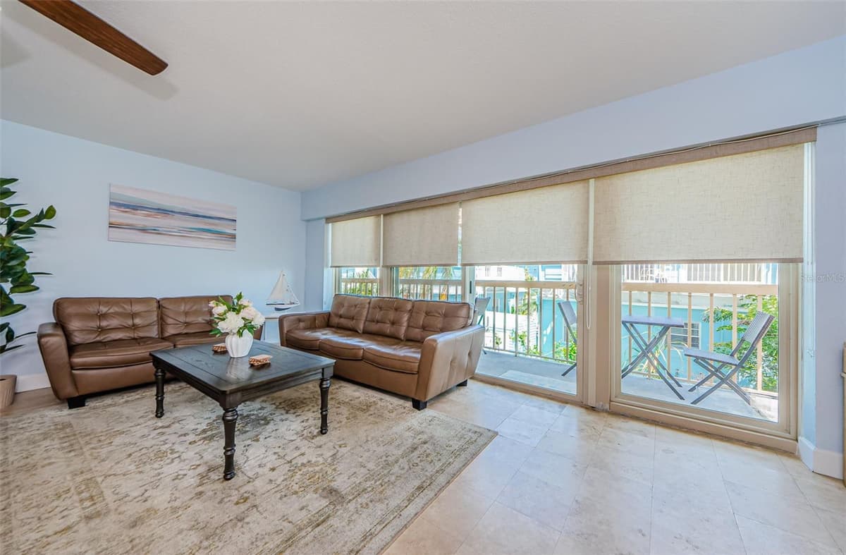 479 E SHORE DR — photo 9 of 61